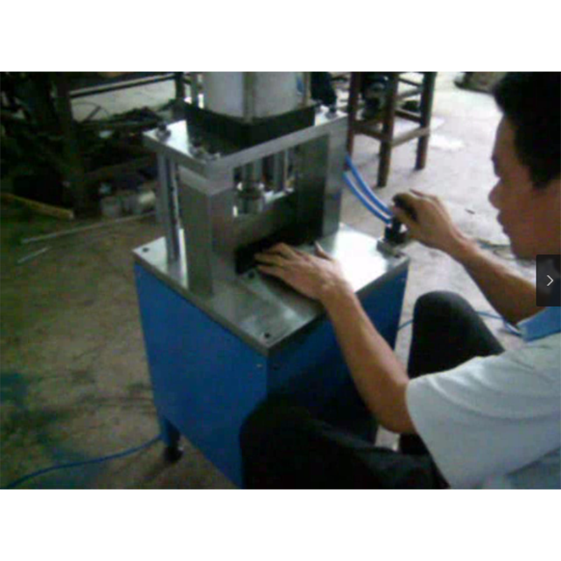 Cutting Machine