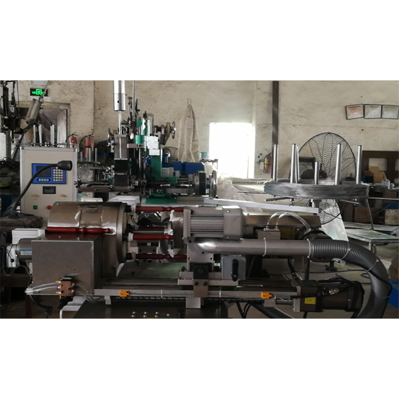 Round hair comb making machine