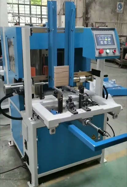 Edge polishing machine for handles